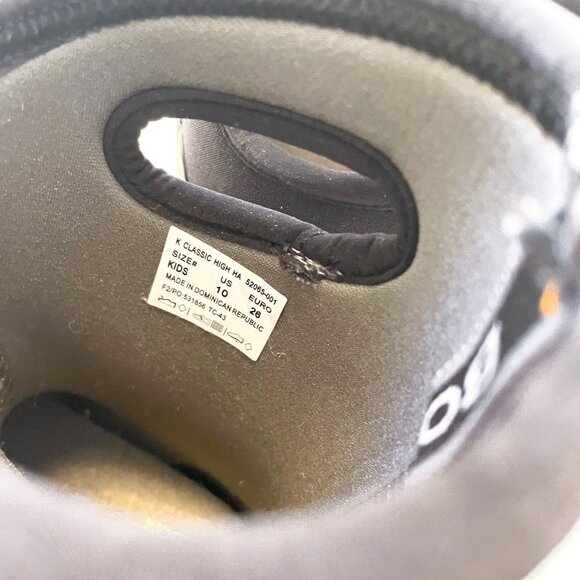 Bogs Classic Black Winter Boots, Size 10 - Picture 6 of 8